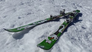 narty-300x169 Jak uchronić się przed wypadkiem na nartach?